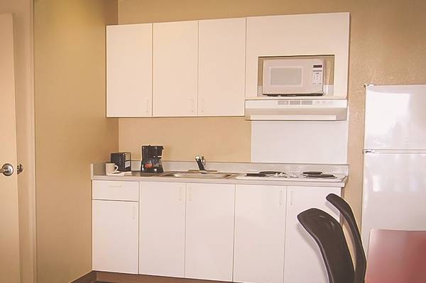 $335 / 1br - Laundry facility on-site, Sparkling pool and spa, Complimentary Wifi63859498261505123