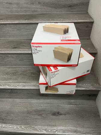 Manila folders / filing folders 250 pcs per box 1