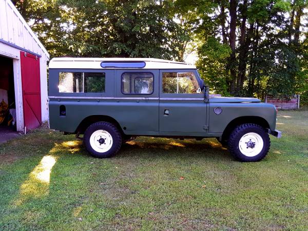 1979 Land Rover Series III - $20,000 (Minooka)63618772573953122