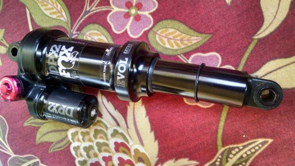 New Fox Float DPX2 shock, 8.5"x2.5", 216 x 63 New Takeoff 1