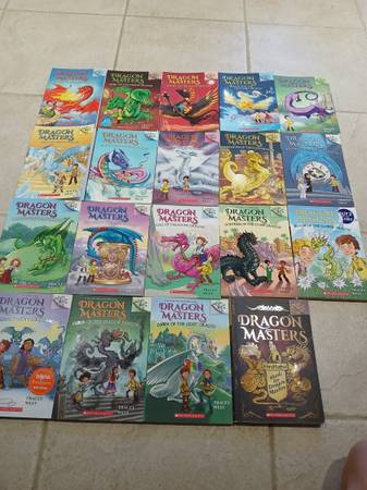 19 DRAGON MASTERS softcover books by Tracey West 1