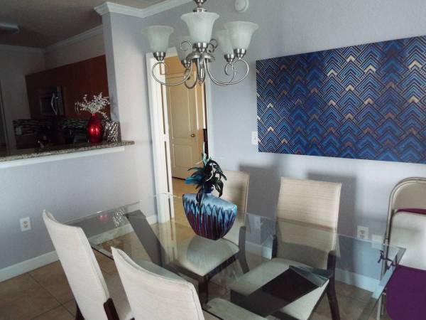 $2,300 / 2br - 1058ft2 - Condominio completamente amueblado y listo para vivir de 2 habitaciones 2 baños (The Belmont at Saint Lucie West)63799881518337121