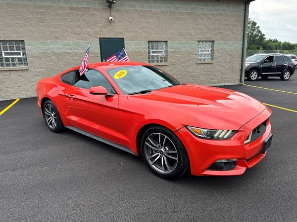 2016 Ford Mustang EcoBoost Coupe - $10,995 (Oak Lawn, IL)63469626756737121