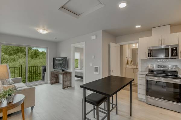 $1,650 / 1br - A New Way of Living @ Lancaster Park! Text Now For More Info! (Troutdale, Wood Village)63672671138179124