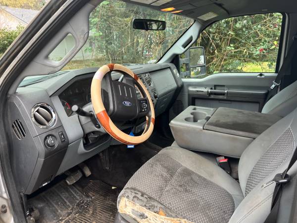 2011 FORD F350 4X4 - $10,500 (Lacey)63623558797697122