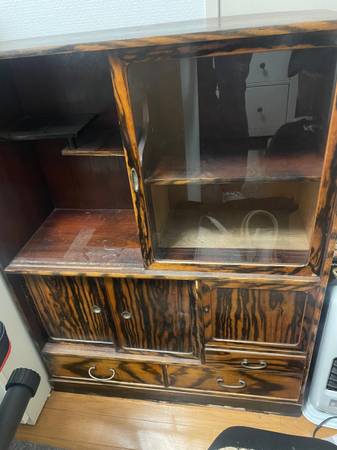 cabinet 1