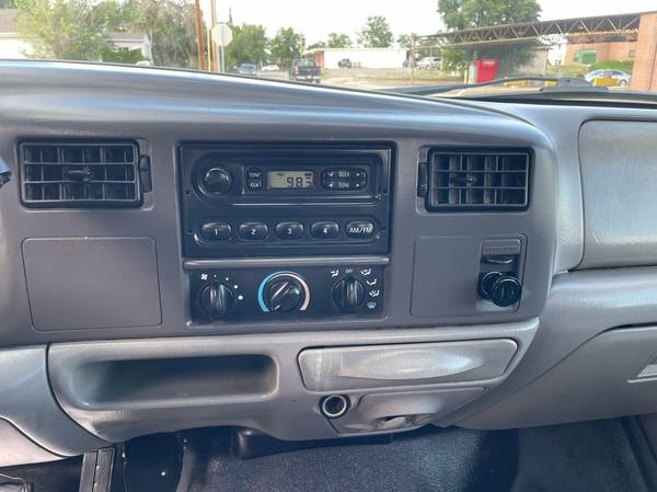 2000 Ford F-350 Chassis - Photo 14