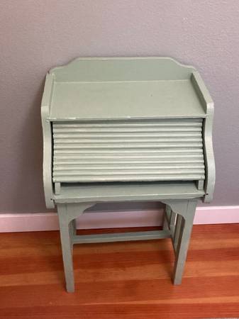 Rolltop Desk 1