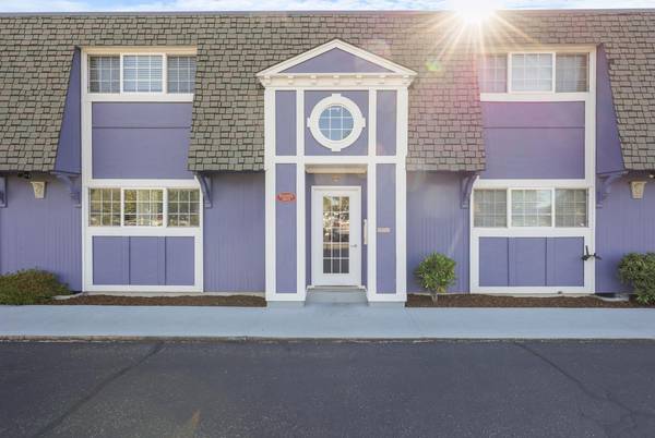 $1,525 / 1br - 650ft2 - JOIN US AT THE FOUNTIAN COURTE COMMUNITY63870757670531121