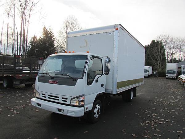 2006 GMC W3500DSL 18FT BoxTruck - Photo 3