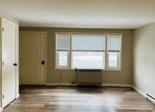 $2,100 / 1br - 550ft2 - Refrigerator, DishwasherSelect Apartments, Water/Sewer (73 Cross St, Woodstock, VT)63784617268609124