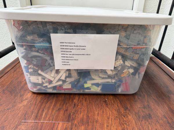 LEGO Concorde, Endurance, Enterprise, R2-D2, Jaws + More - 9 Sets 1