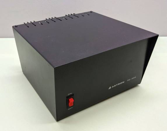 Astron RS-20A linear power supply, 20A 1