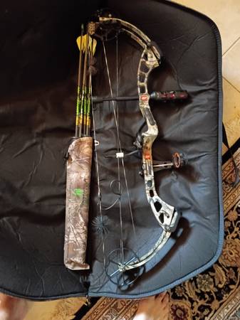 PSE bow madness compound bow 1