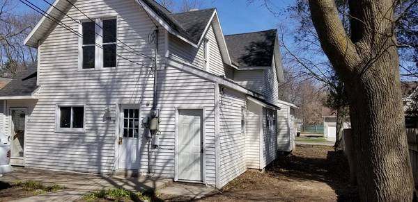 $800 / 1br - 2 Bedroom/1 Bath Close to Campus - 209-3 (Mt. Pleasant)63793453086723121