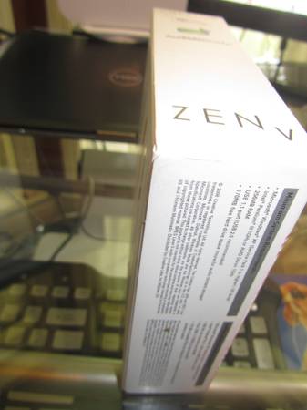 Creative Zen Stone/MP3 WMA media player 1GB GO unopened sealed box new - $120 (Tallahassee)63471020380291124