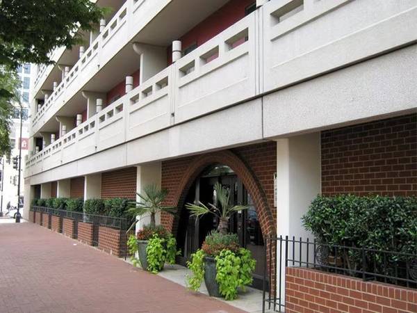 Quality 1 bed, 1 bath with the amenities you desire! 549 Sq Feet! 1