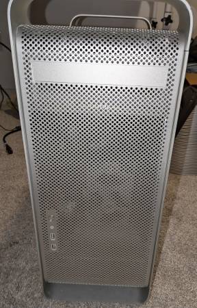 Apple Mac G5 2004 model 1