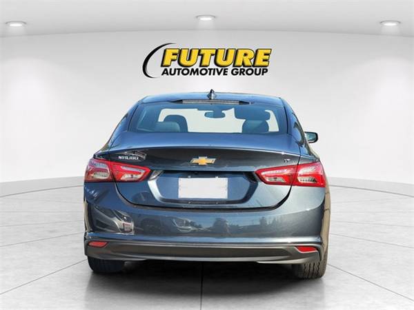 2020 Chevrolet Malibu LT - $15,600 (916-884-9778)63619609768707122
