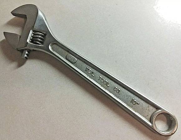 Weil 10" adjustable wrench 1