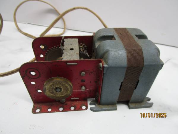 Gilbert Erector Set Motor 1