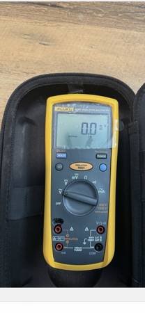 Fluke 1577 Multimeter Brand New Open Box 1