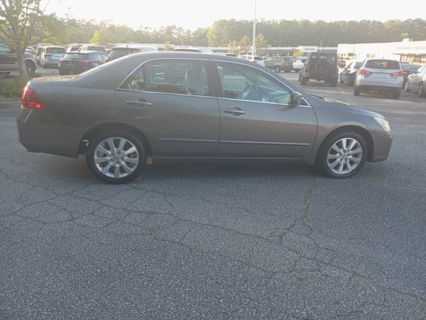 2007 Honda Accord EX-L 3.0L 6-Cyl 4-Door Sedan - $4,800 (SNELLVILLE)63620814861059124
