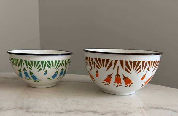 Two  Polish Enamel Ware Mid Century Decorative Serving Storage Bowls 1