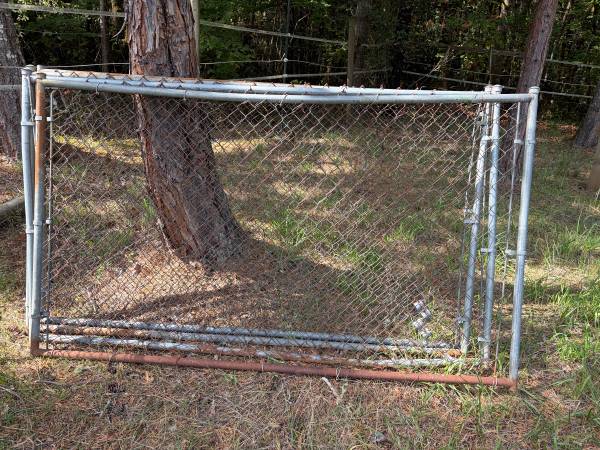 4 chainlink panels 1