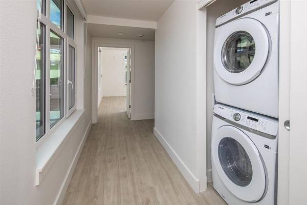 $2,235 / 1br - 573ft2 - La comunidad más nueva de Slabtown: lavadora/secadora, terrazas privadas, hornos de gas (NW Portland)63672530127491122