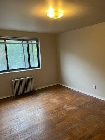 $995 / 2br - 765ft2 - Phones Answered 24 Hours a Day, Large Closets, 2/bd 1/ba64013363711746122