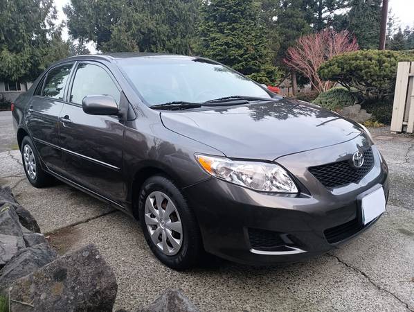 2010 Toyota Corolla $11k obo - $11,000 (Edmonds)63613938561153122