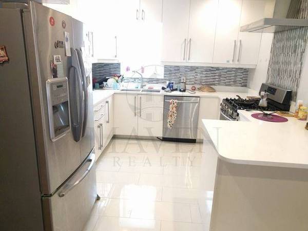 $1,100 / 5br - Habitaciones disponibles en piso solo para mujeres con servicios incluidos (Medford, Ball Square, Tufts, Davis Square, Green Line)63839292274817122