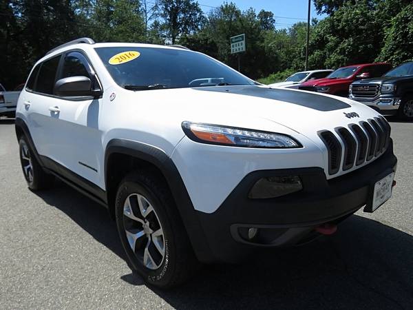 2016 Jeep Cherokee Trailhawk - $14212.0063486363793283123