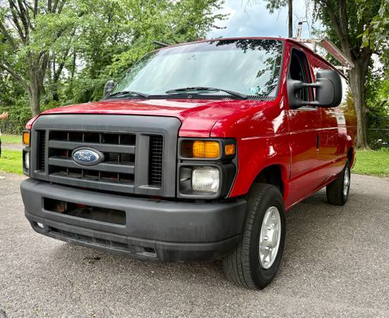 2011 Ford E-250
