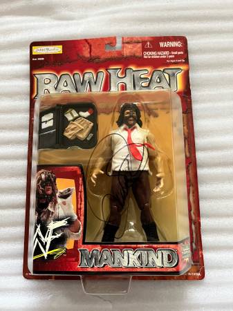 AUTOGRAPHED 1999 JAKKS PACIFIC RAW HEAT MANKIND FIGURE(CARDED) 1