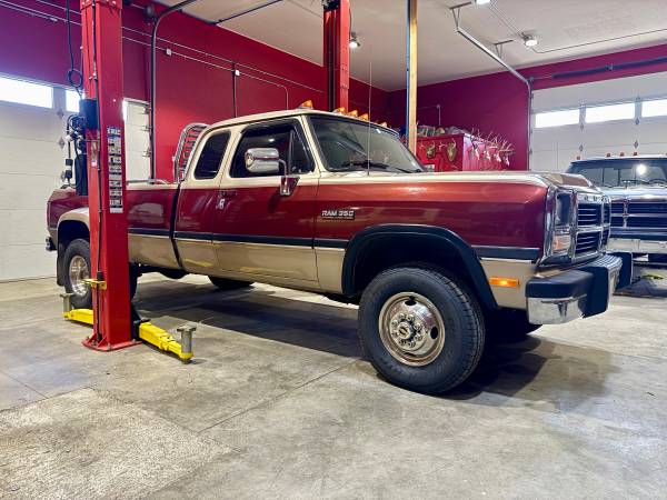 1991 dodge w350 diesel - $37,500 (Wenatchee)63470890862083120