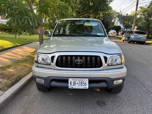 2004 Toyota Tacoma Double Cab - $9,000 (Floral Park)63470771846787122