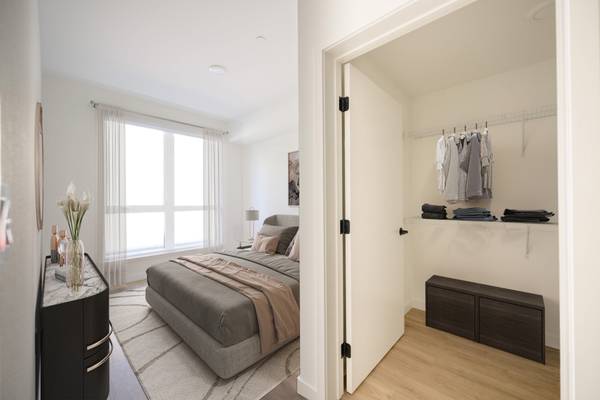 $5,213 / 2br - 1040ft2 - 2/bd, Conference Room with Work Pods, Pet Spa (belmont)63664185952641123