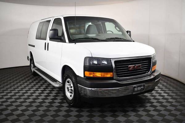 2017 GMC Savana 2500 Van de carga de 3 puertas - $22,999 (+ Silver Star Auto)63470762389505122