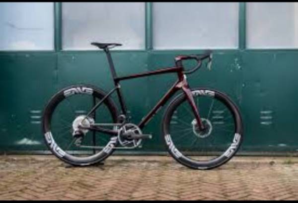 ENVE Melee RED E1 LTD 1