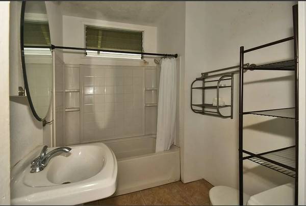 $2,500 / 3br - Casa de alquiler de 3 habitaciones en Papaikou (Papaikou)63686654082051122
