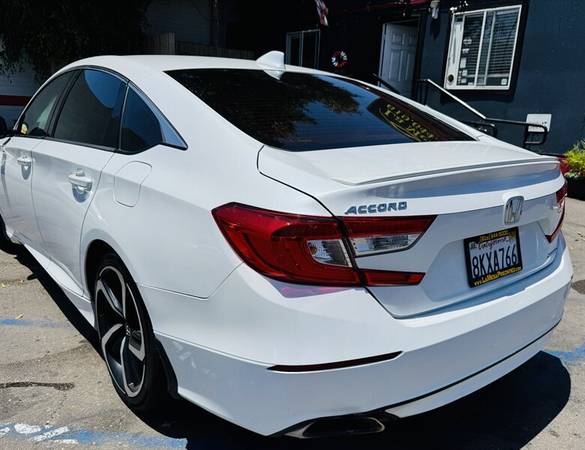 2019 Honda Accord Sport - $18,99563440709373313122