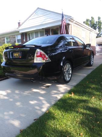 *** Sharp 2009 Ford Fusion SEL 3.0 V6*** loaded - $3,400 (Allen Park)63622092375425124