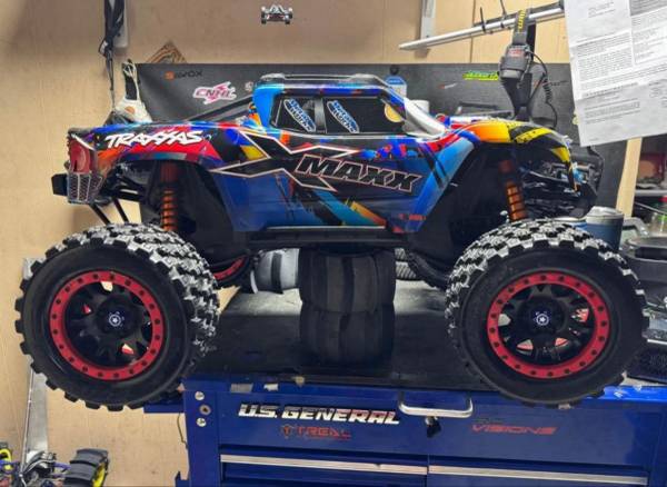 Traxxas Xmaxx 8S 1