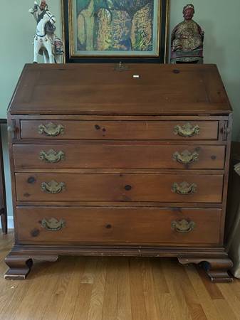 Antique writing desk 1