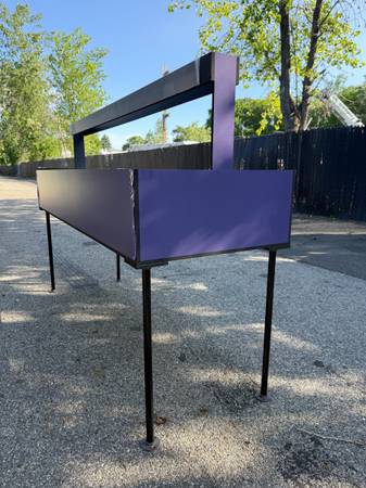PVC Tortoise Tables (Melrose)600210051904972802
