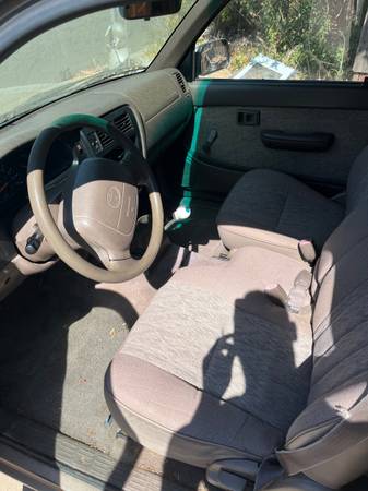 1998 Toyota Tacoma sr5 extra cab - $8,500 (Loomis)63469630386819123