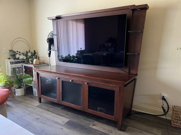 Entertainment Center 1
