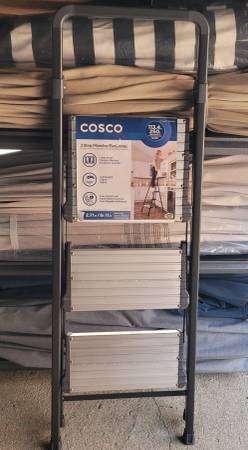 Cosco 3-Step Folding Step Stool, 250 lbs Load Capacity 1